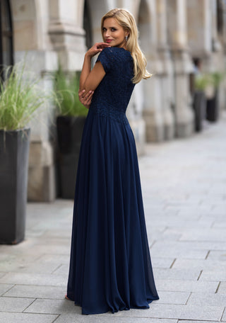 Darcy-Kleid